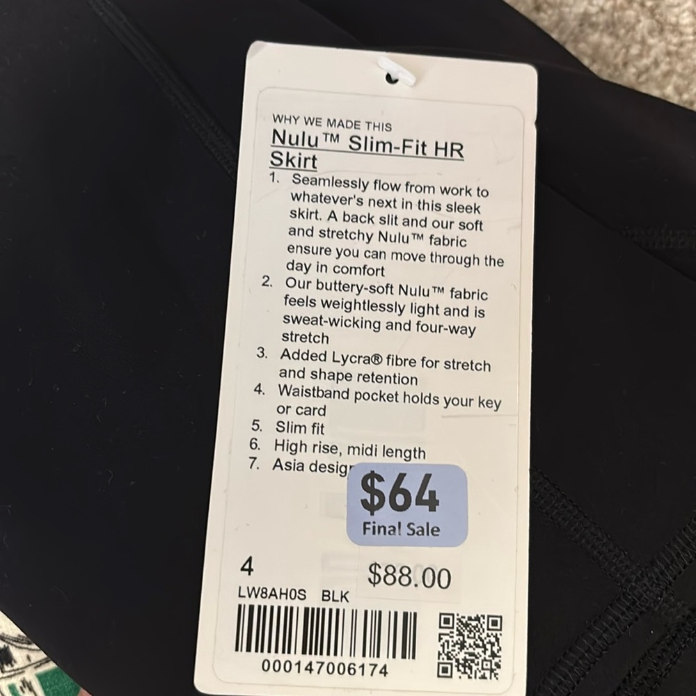 Lulemon July slim fit HR skirt